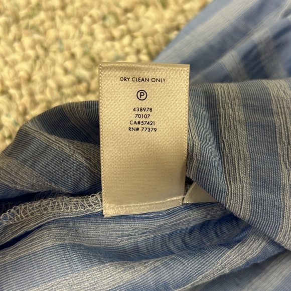 Ann Taylor off the Shoulder Top - Picture 5 of 6